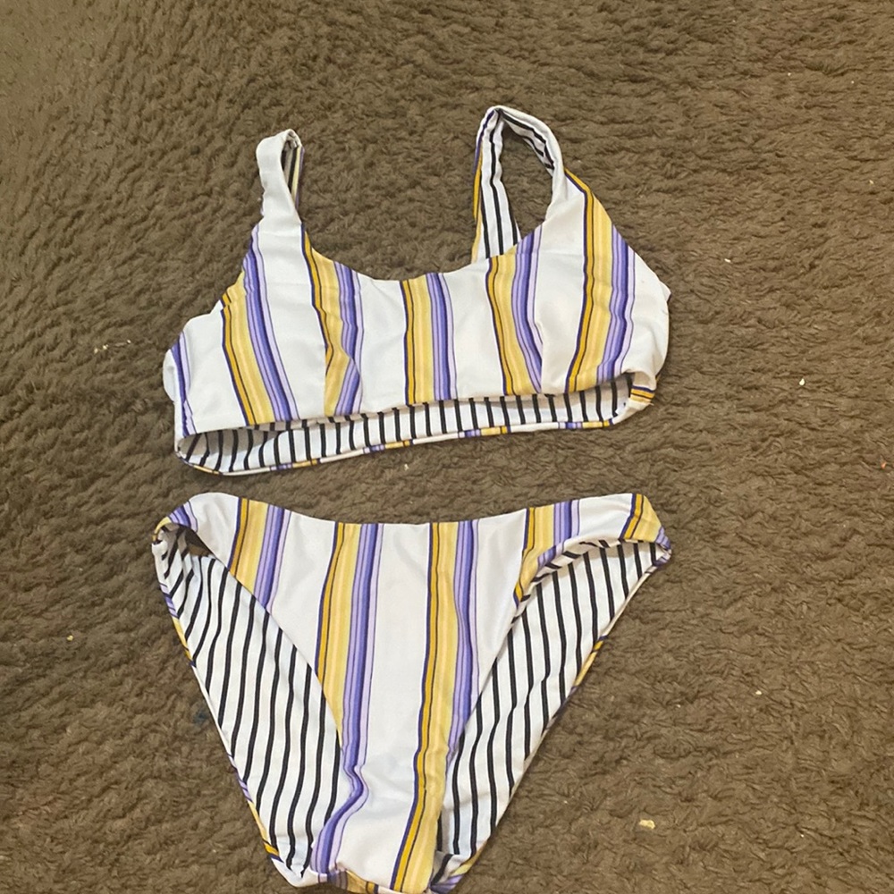 Reverse to strips side